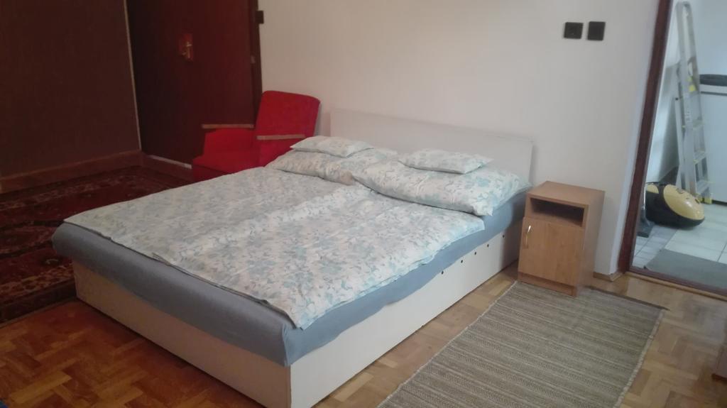 Hajdúszoboszló Plajbi Apartment מראה חיצוני תמונה