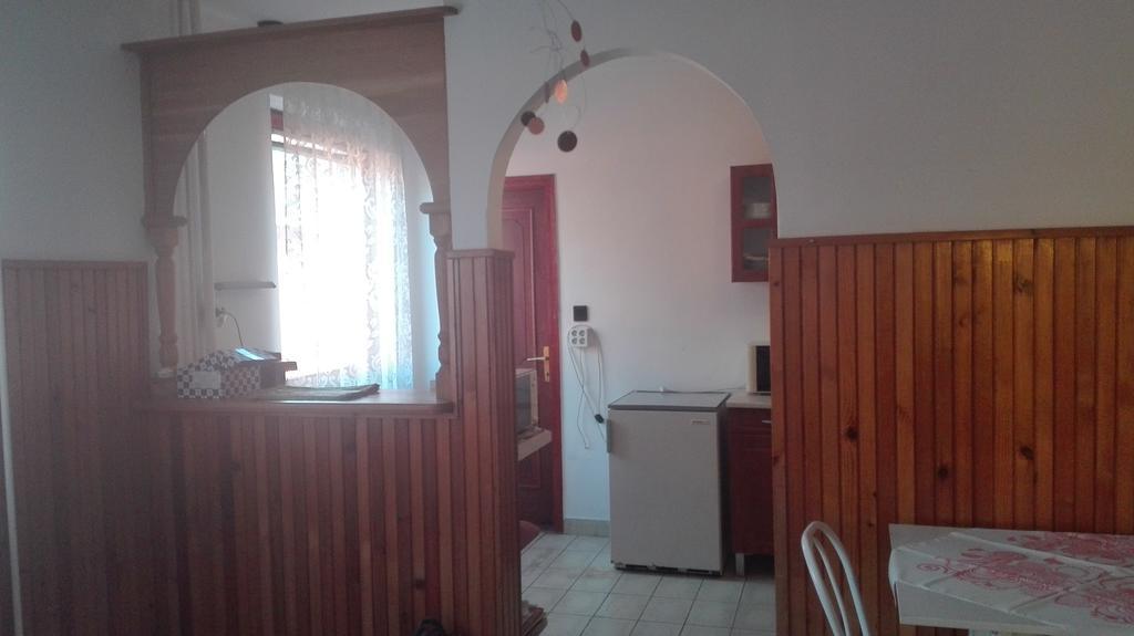 Hajdúszoboszló Plajbi Apartment מראה חיצוני תמונה