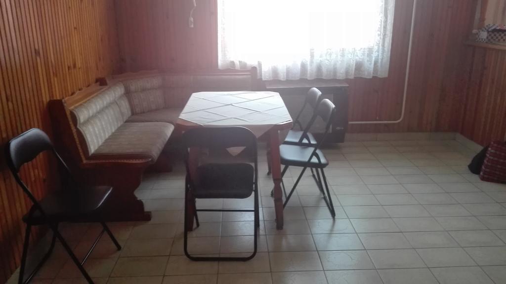 Hajdúszoboszló Plajbi Apartment מראה חיצוני תמונה