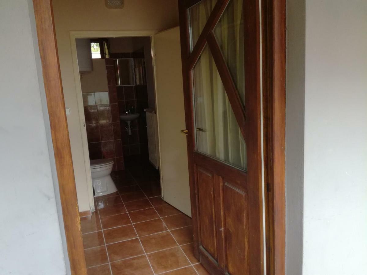 Hajdúszoboszló Plajbi Apartment מראה חיצוני תמונה